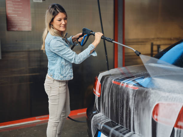 Best Roof Pressure Washing  in Leola, PA